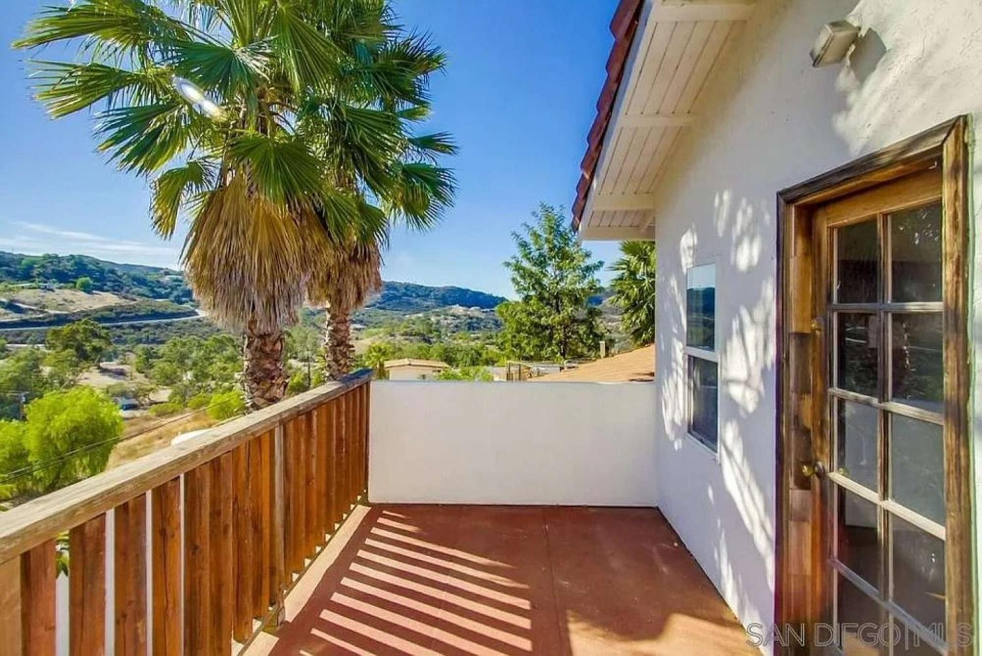 Private Home On 10 Acres - Heated Salt Pool & Jacuzzi, Mountain & City Views, Horseshoes, Basketball, Bbq, Golf Putting, Foosball, Croquet, Bose Stereo, White Cotton Bedding - Hilltop Hacienda, Pool Heat Optional Jamul Zewnętrze zdjęcie